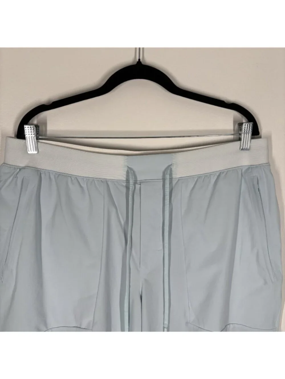 Lululemon Men XXL Powder Blue Drawstring License To Train Lined Short 7”